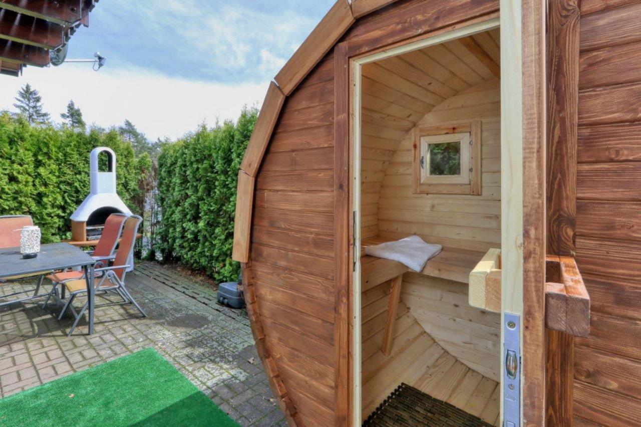 Seepark Kirchheim Ferienhaus Bei Diane Mit Sauna Exteriör bild